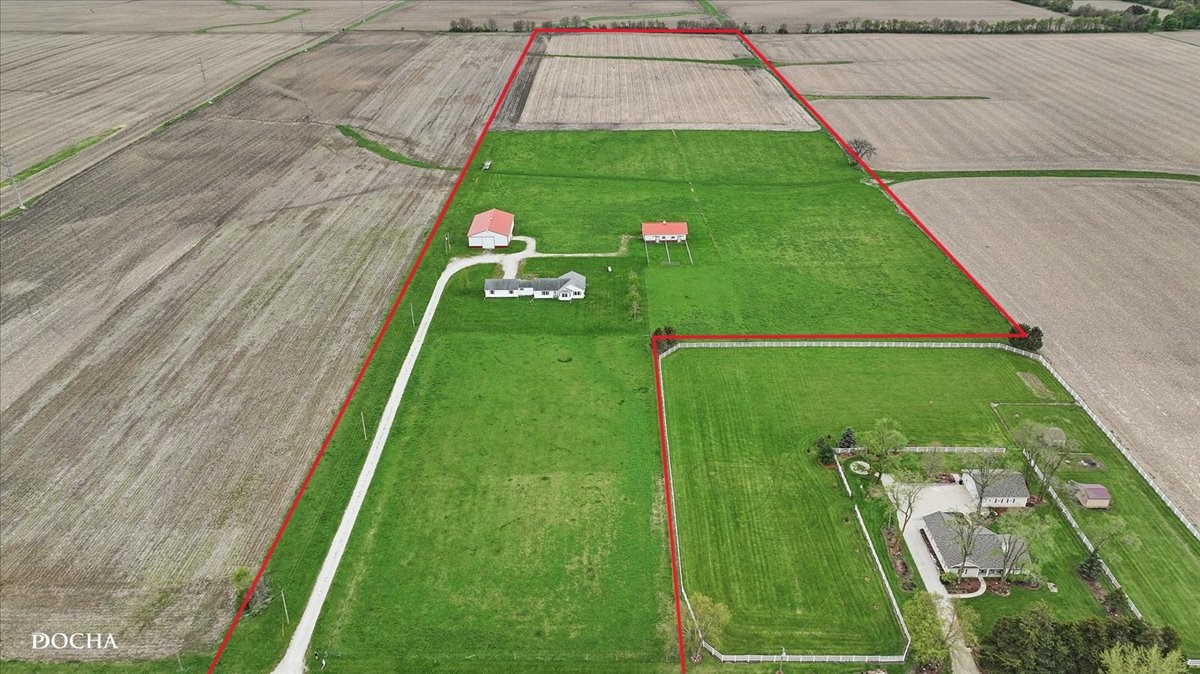 2136 N 34th Road, Ottawa, IL 61350