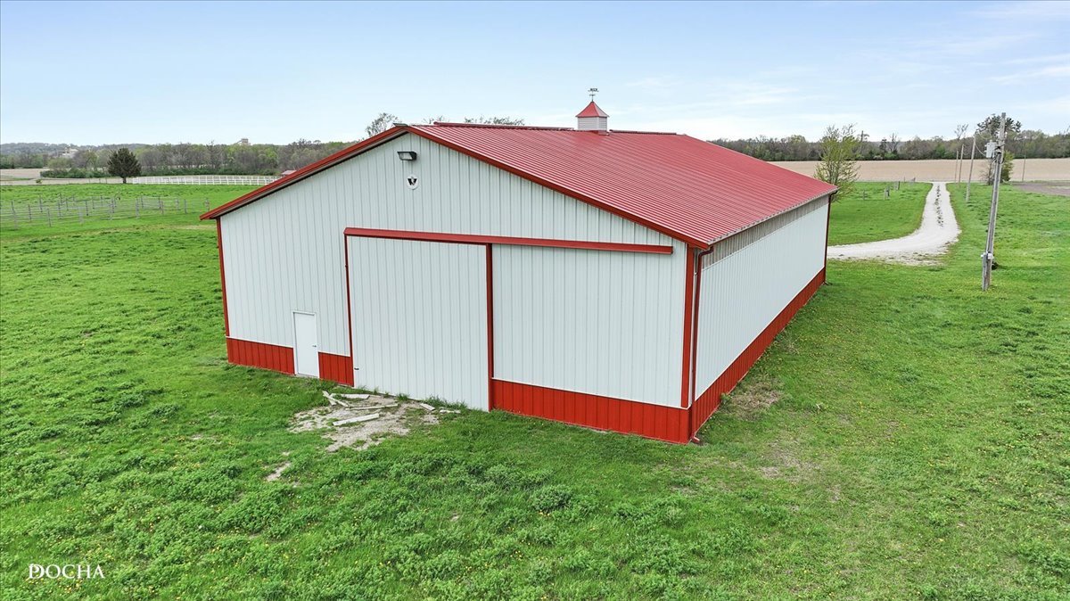 2136 N 34th Road, Ottawa, IL 61350