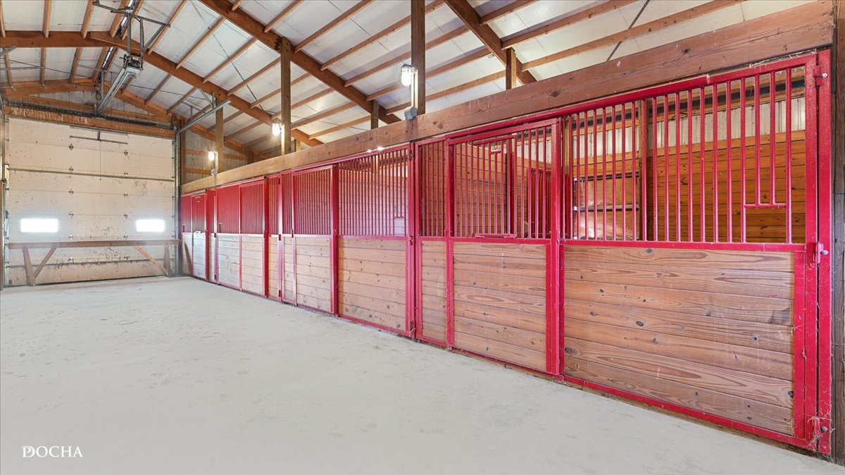 2136 N 34th Road, Ottawa, IL 61350