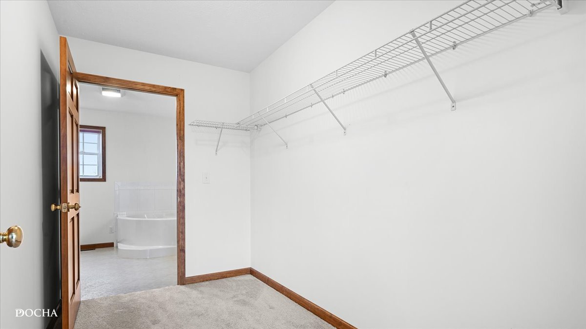 2136 N 34th Road, Ottawa, IL 61350