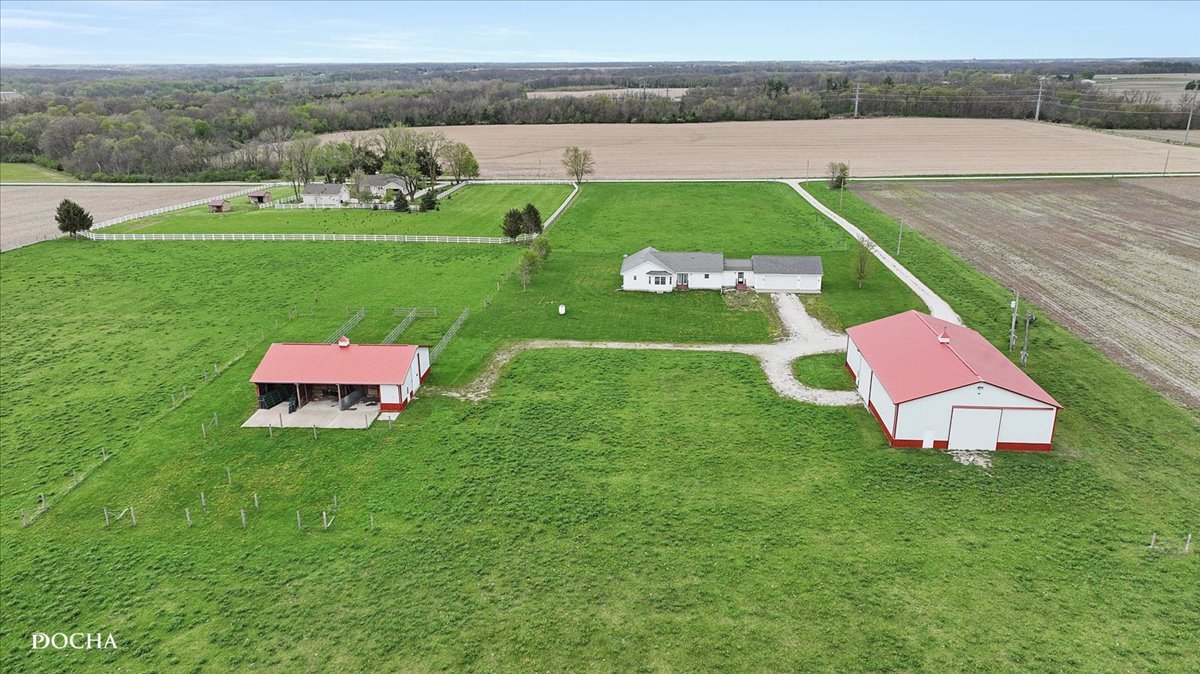 2136 N 34th Road, Ottawa, IL 61350