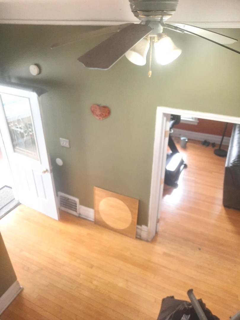 2665 E 77th Street, Chicago, IL 60649