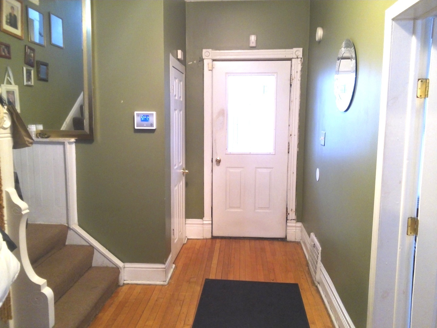 2665 E 77th Street, Chicago, IL 60649