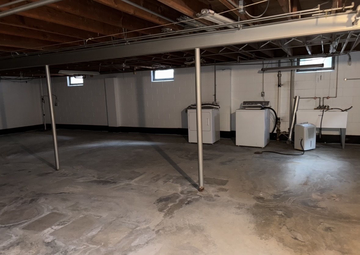 109 S Reedwood Drive, Joliet, IL 60436