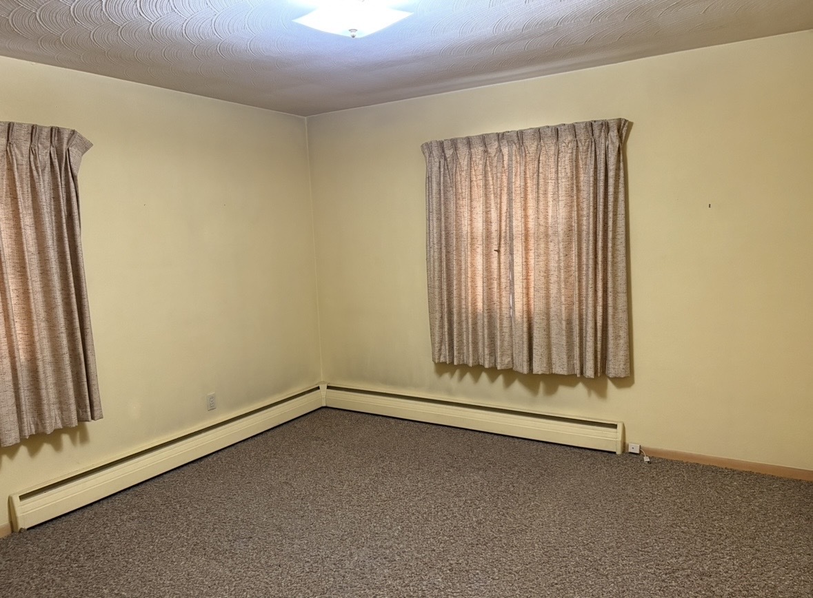 109 S Reedwood Drive, Joliet, IL 60436