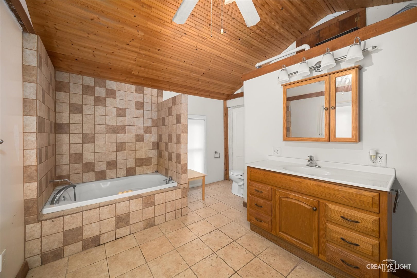 107 E Comanche Avenue, Shabbona, IL 60550