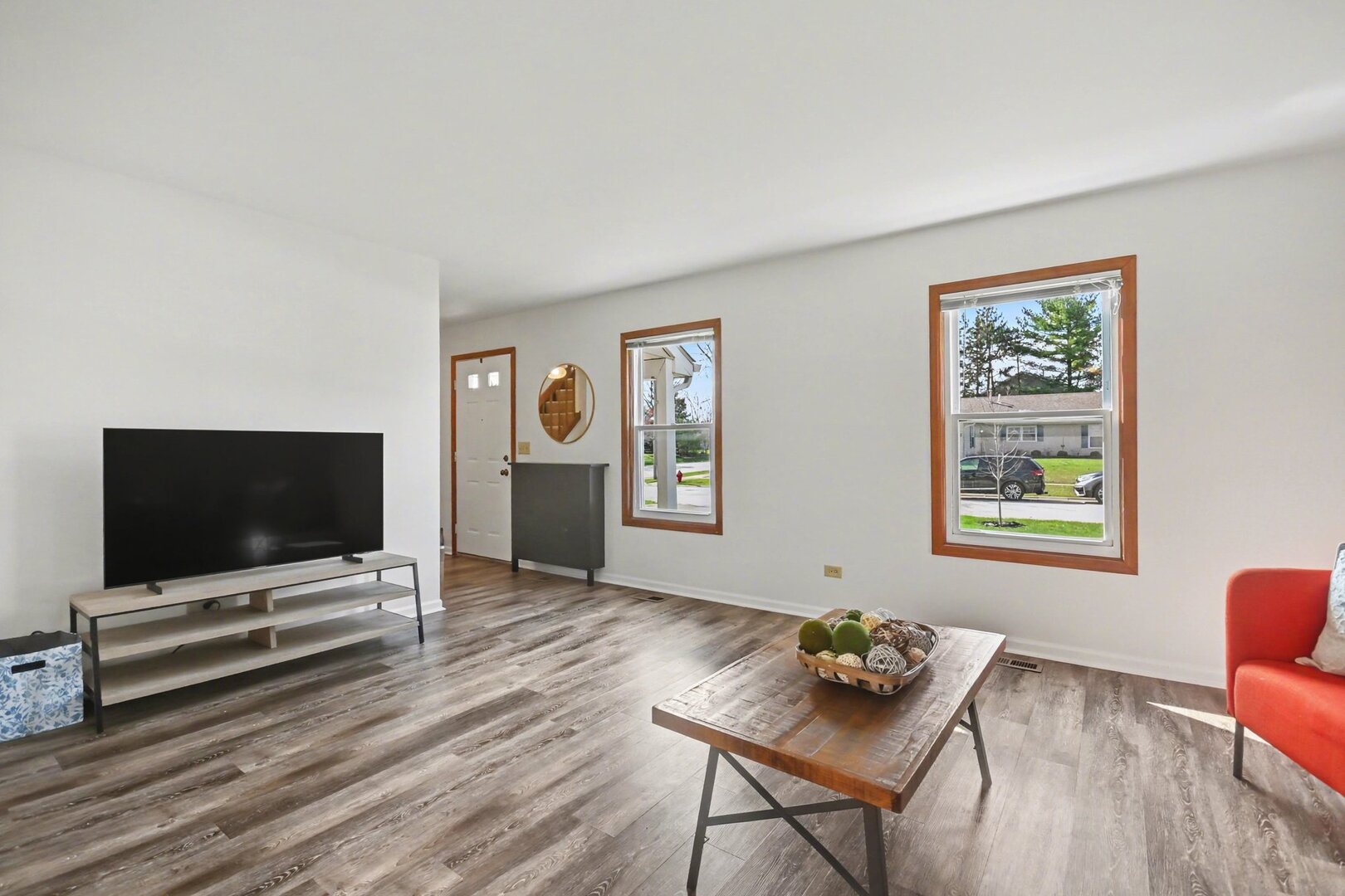 30W130 Huntington Drive, Warrenville, IL 60555