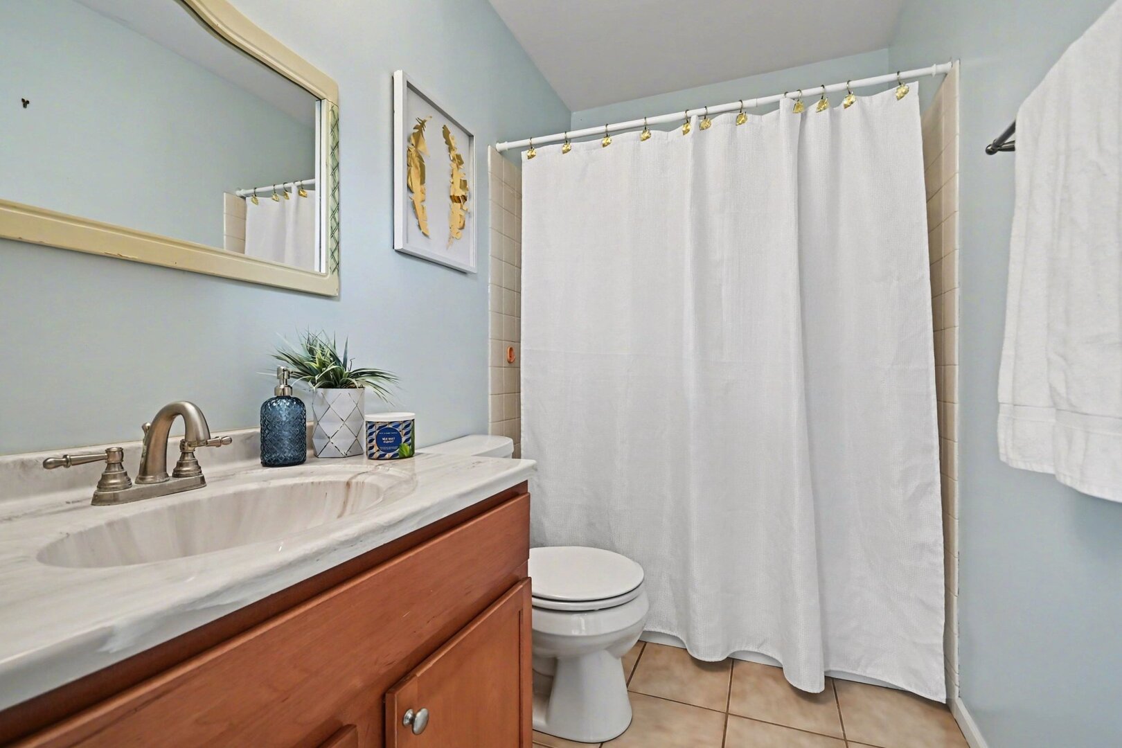 30W130 Huntington Drive, Warrenville, IL 60555