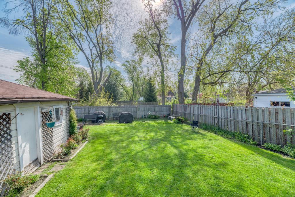 1431 N Hillside Avenue, Berkeley, IL 60163