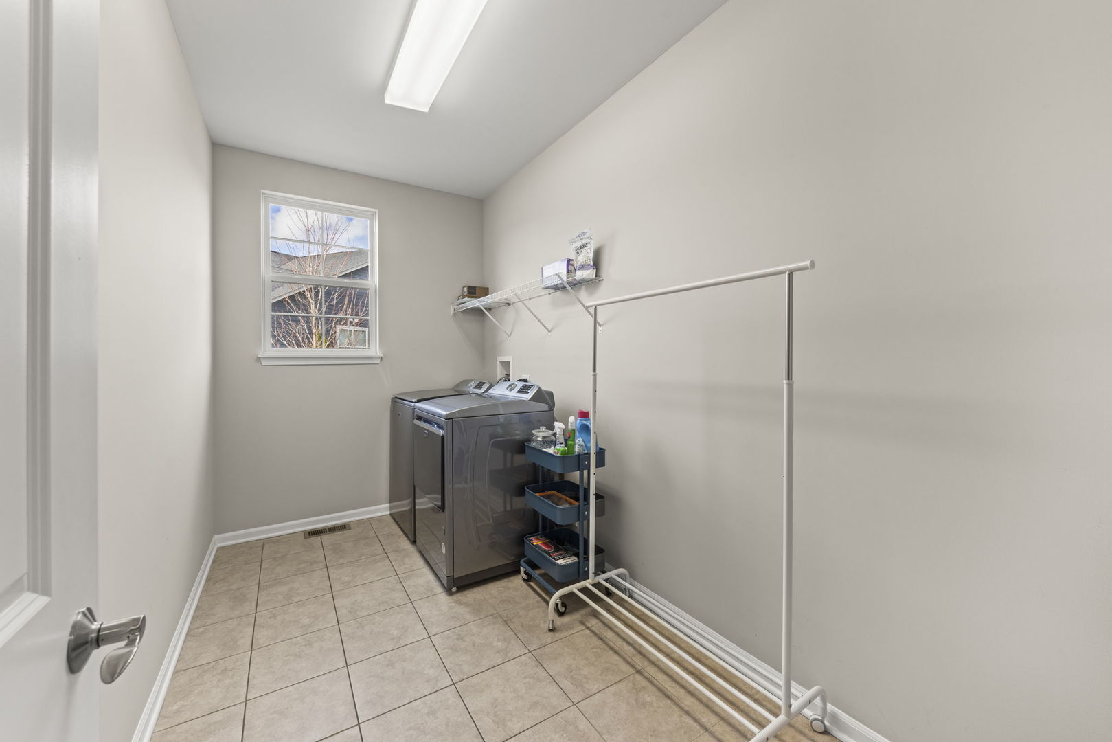 51 Somerset Circle, Wheaton, IL 60189