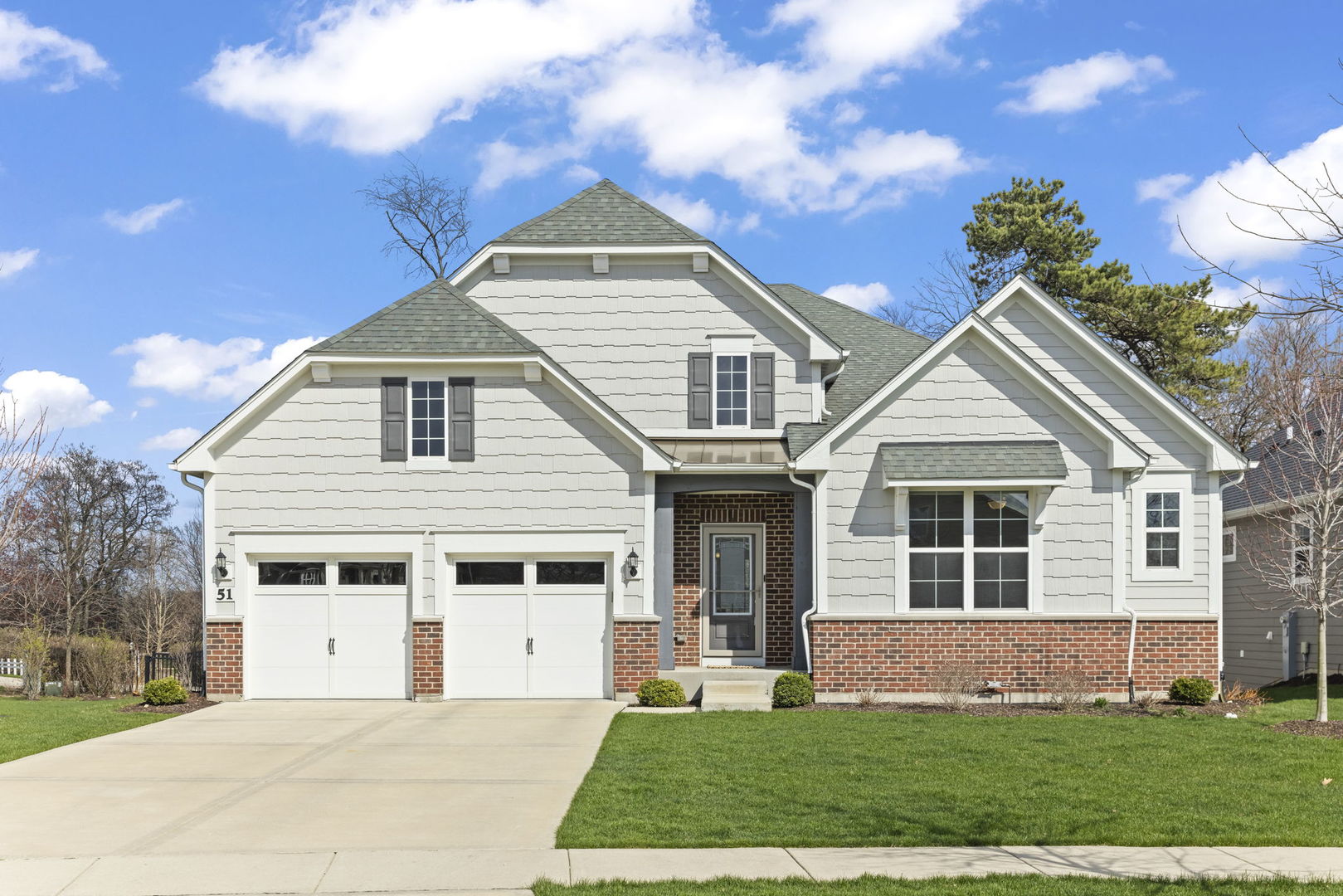 51 Somerset Circle, Wheaton, IL 60189
