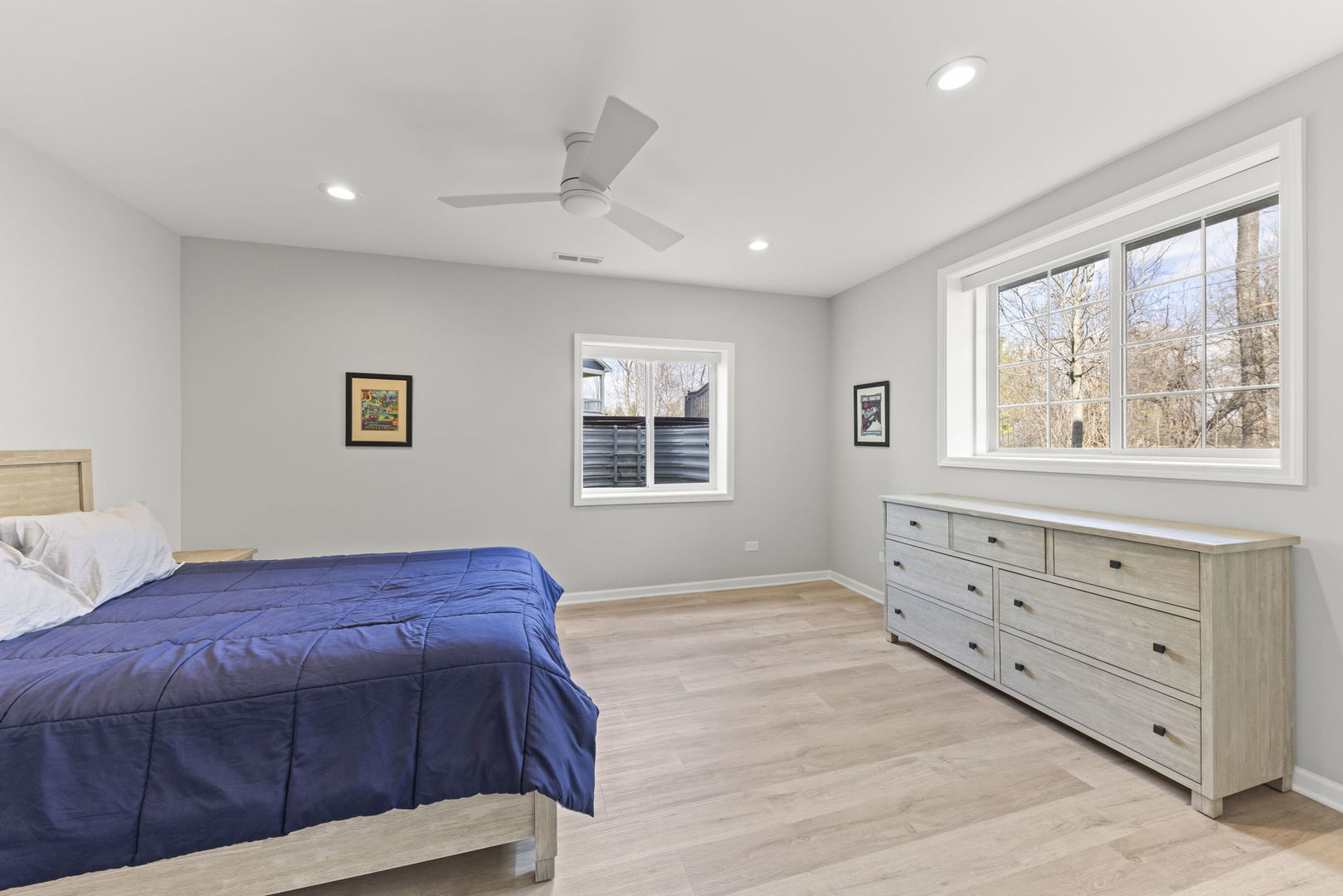 51 Somerset Circle, Wheaton, IL 60189