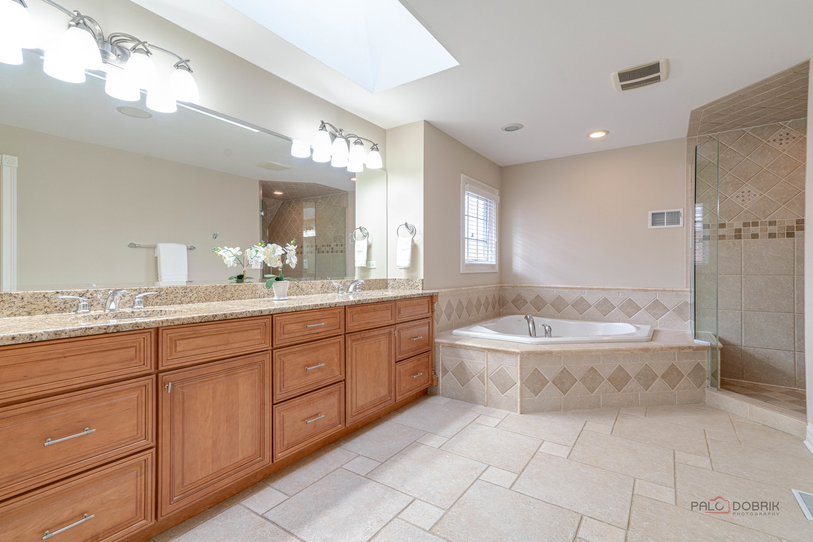 878 Writer Court, Vernon Hills, IL 60061