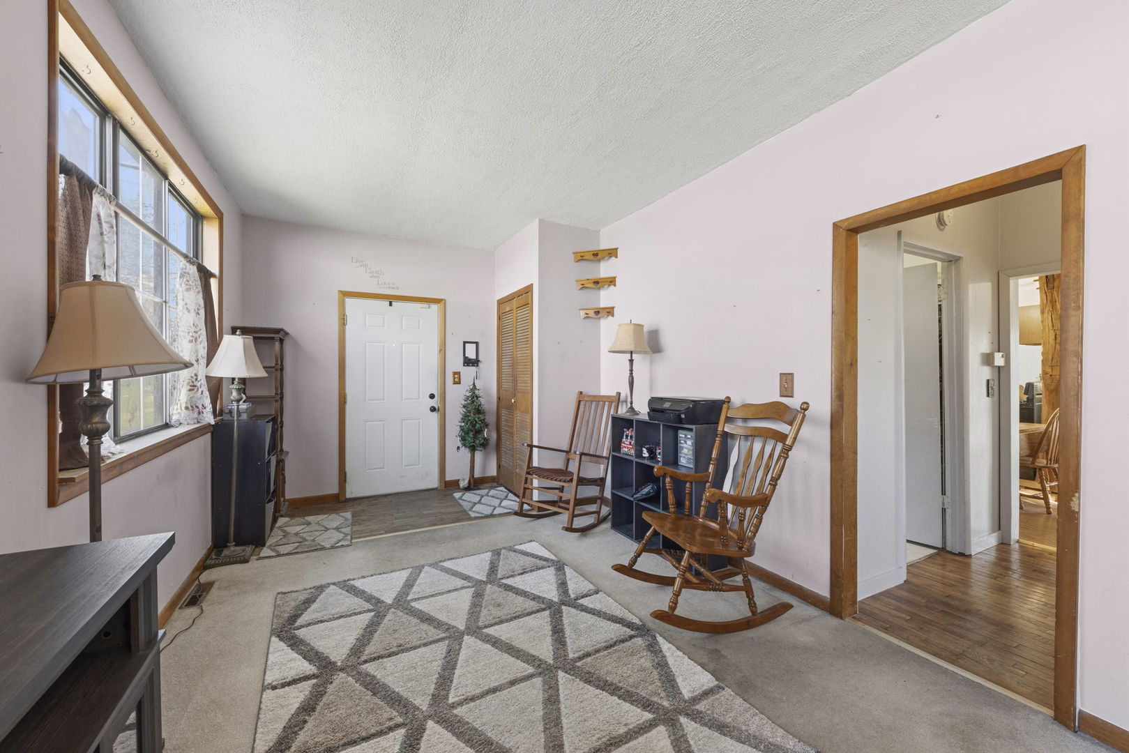 604 S Hugh Street, Plano, IL 60545