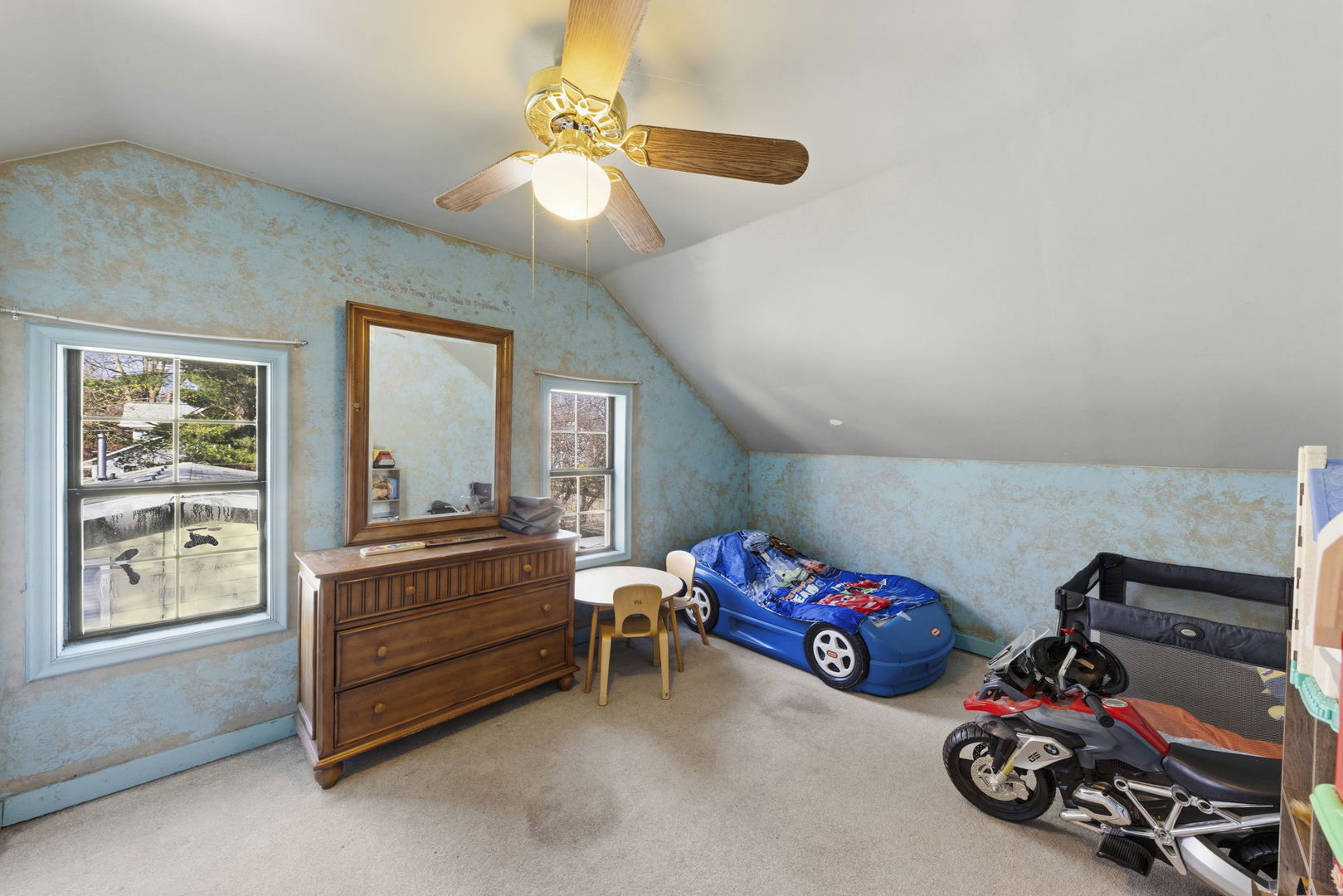 604 S Hugh Street, Plano, IL 60545