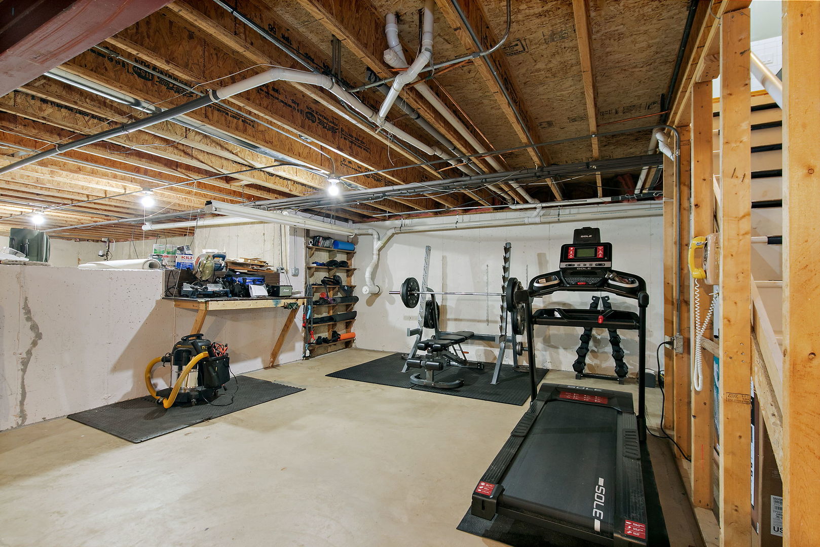 100 S Constitution Drive, Aurora, IL 60506