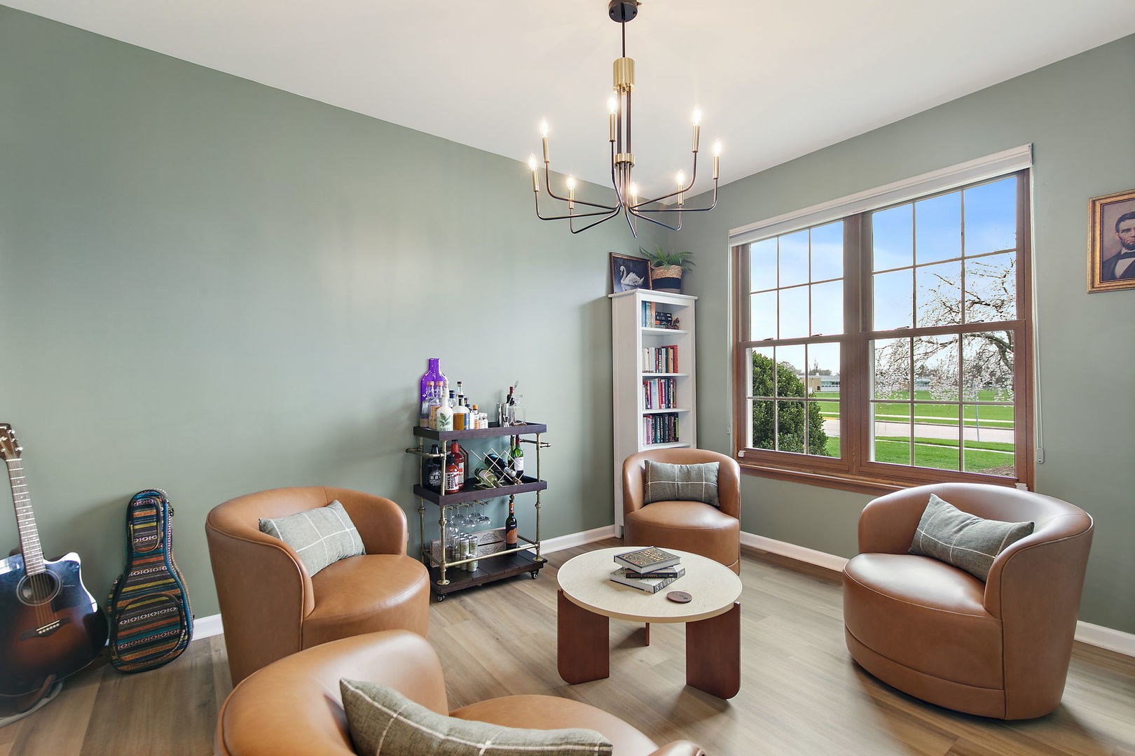 100 S Constitution Drive, Aurora, IL 60506