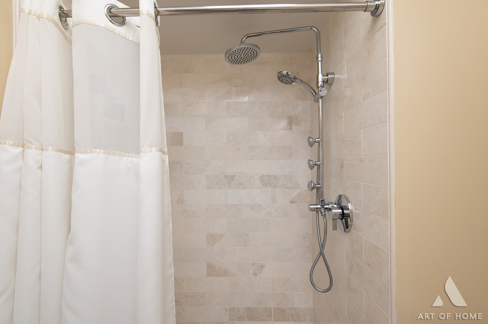 9345 S 82nd Court, Hickory Hills, IL 60457