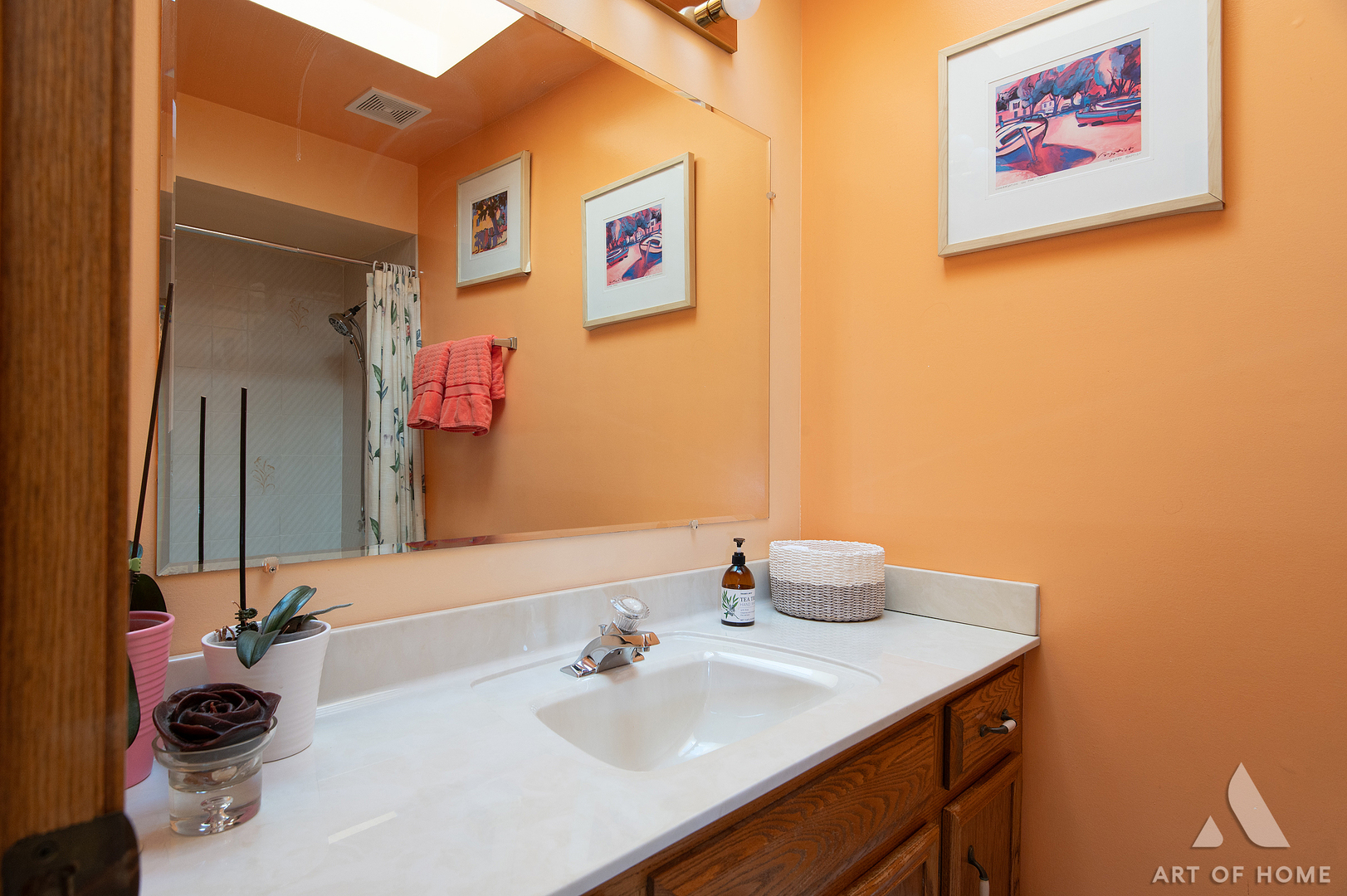 9345 S 82nd Court, Hickory Hills, IL 60457