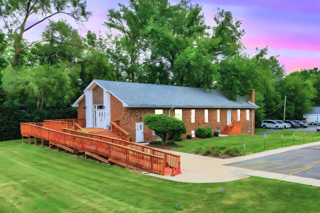 1352 N Cedar Road, New Lenox, IL 60451