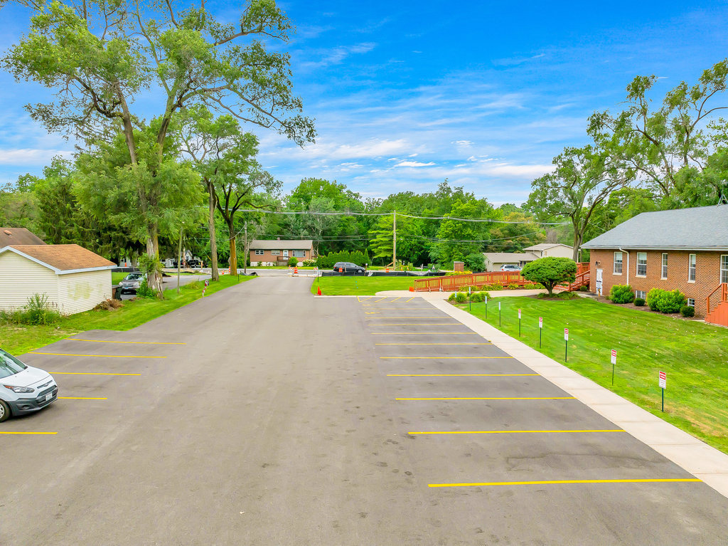 1352 N Cedar Road, New Lenox, IL 60451