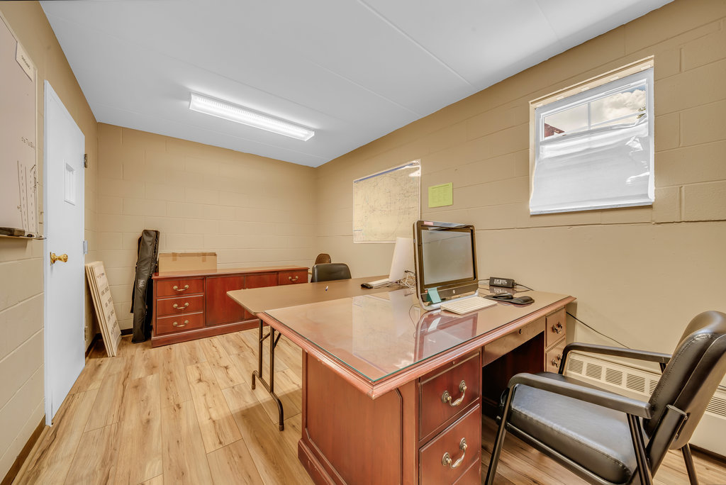 1352 N Cedar Road, New Lenox, IL 60451