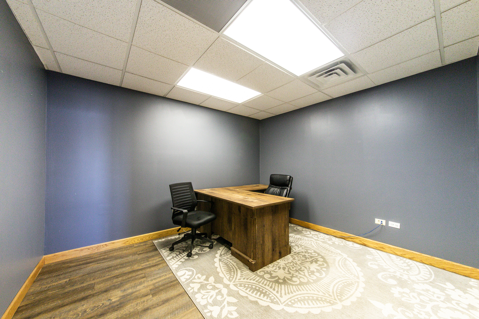 72 East Street, Crystal Lake, IL 60014