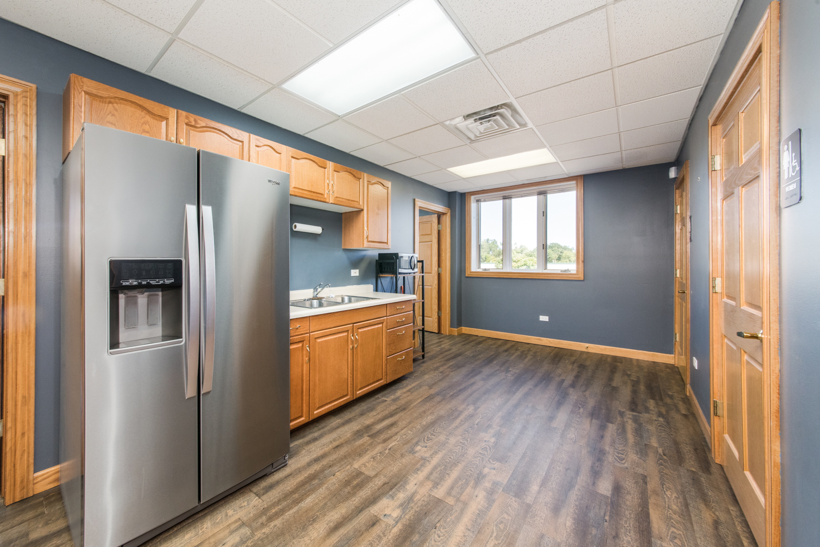 72 East Street, Crystal Lake, IL 60014