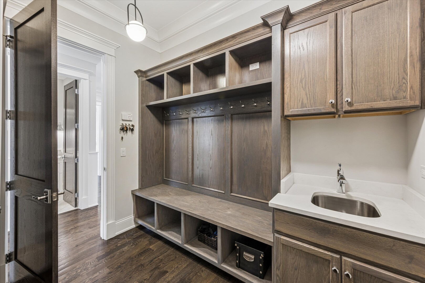 502 S Fairview Avenue, Elmhurst, IL 60126