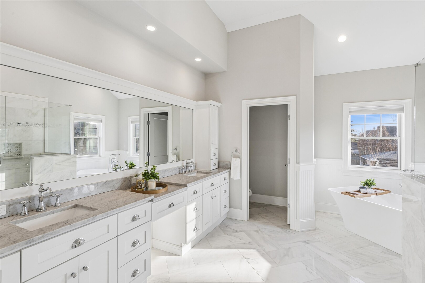 502 S Fairview Avenue, Elmhurst, IL 60126