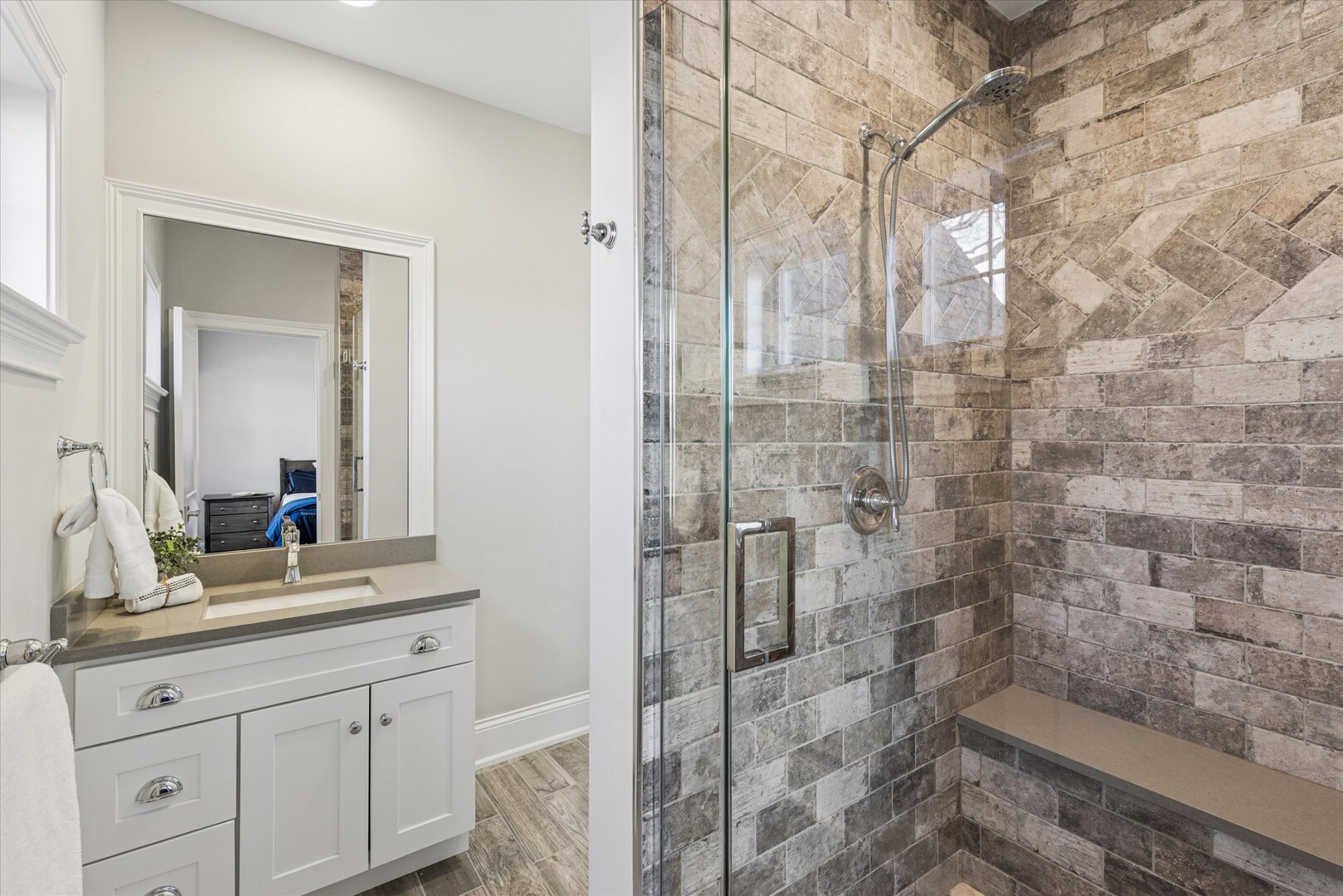 502 S Fairview Avenue, Elmhurst, IL 60126