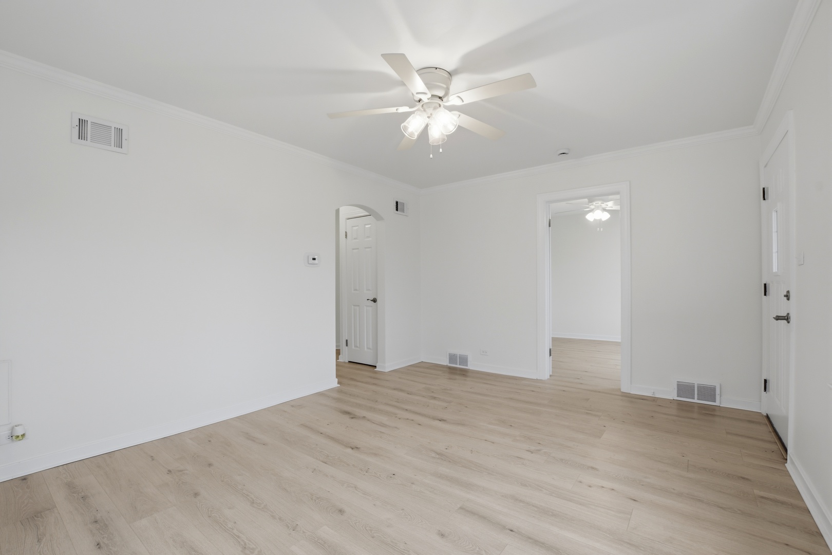 4438 Wesley Terrace, Schiller Park, IL 60176