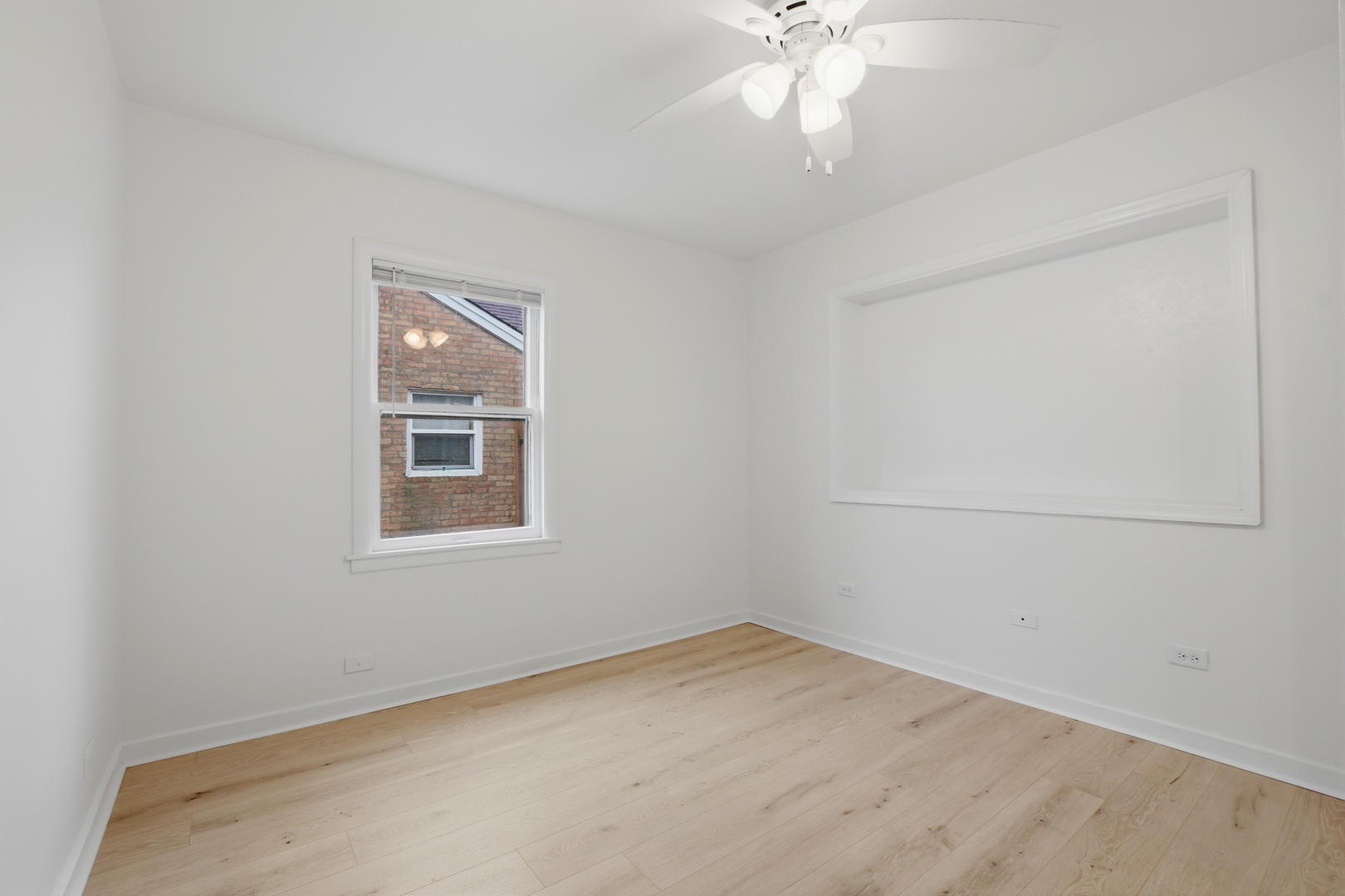 4438 Wesley Terrace, Schiller Park, IL 60176