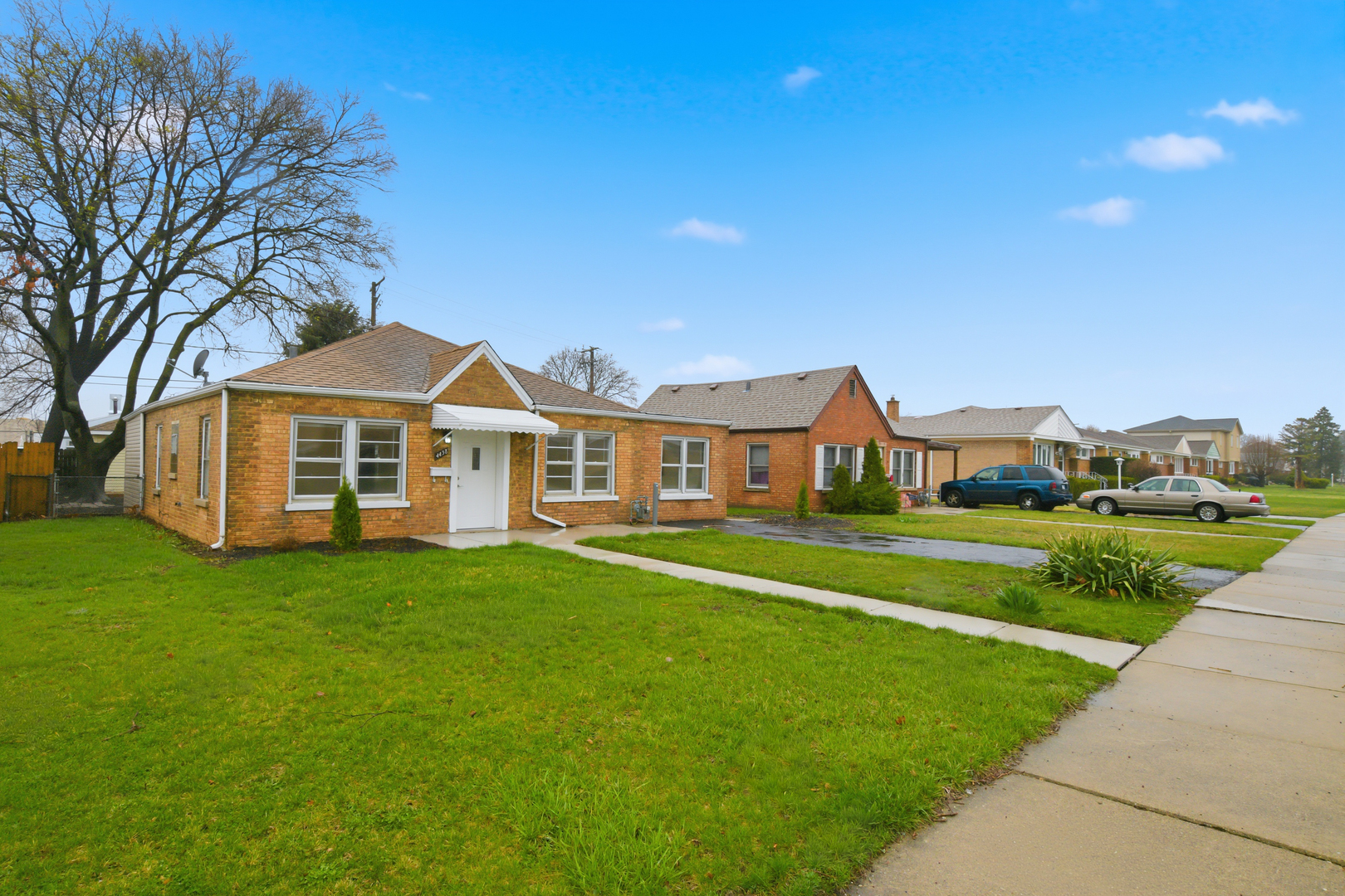 4438 Wesley Terrace, Schiller Park, IL 60176