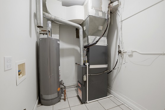 4438 Wesley Terrace, Schiller Park, IL 60176