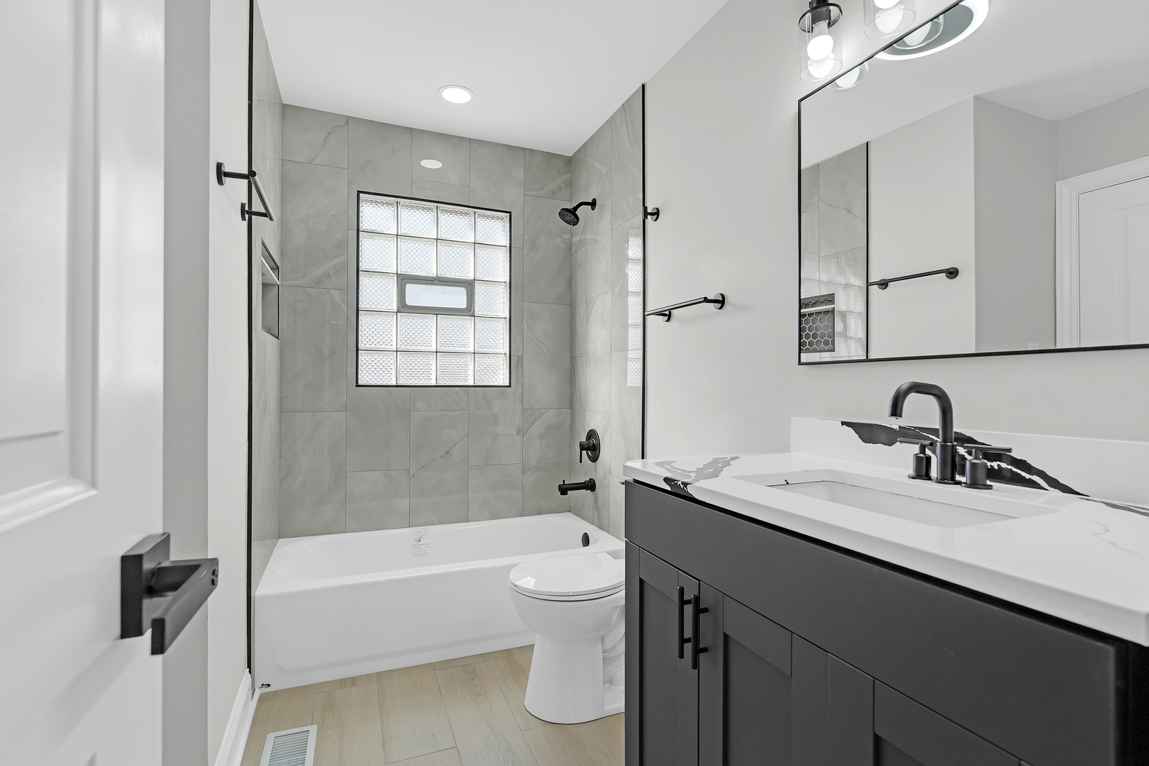 17720 WINSTON Drive, Country Club Hills, IL 60478