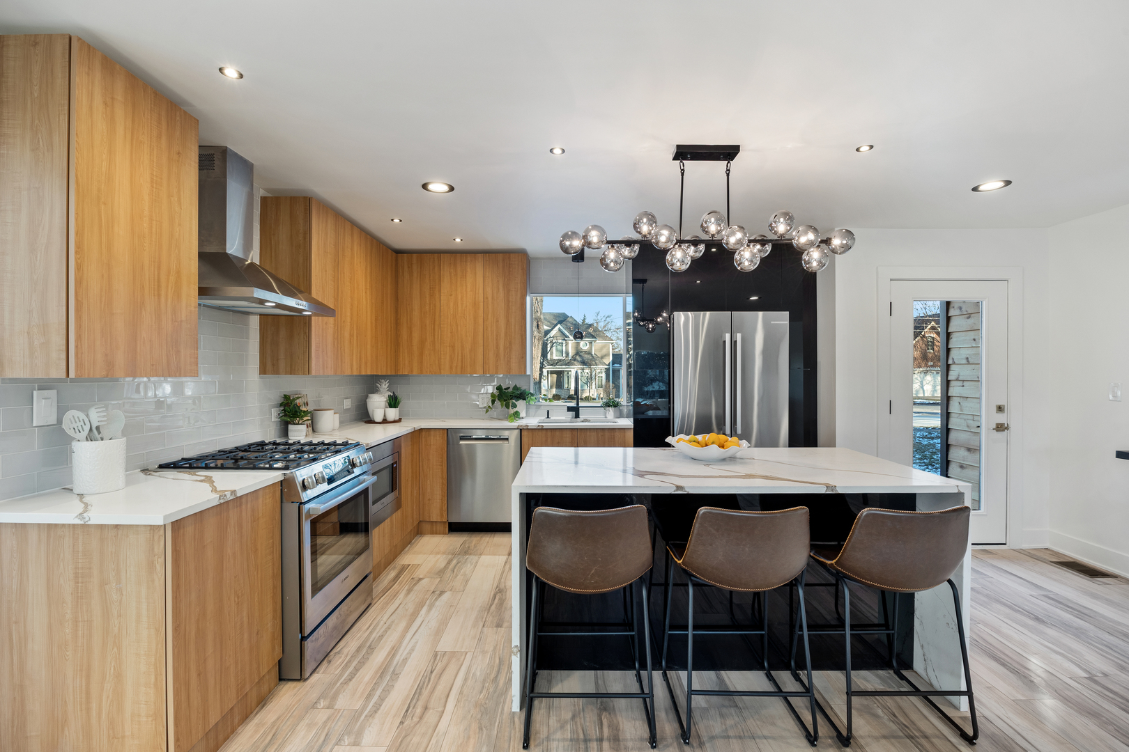 1809 Jefferson Avenue, Glenview, IL 60025