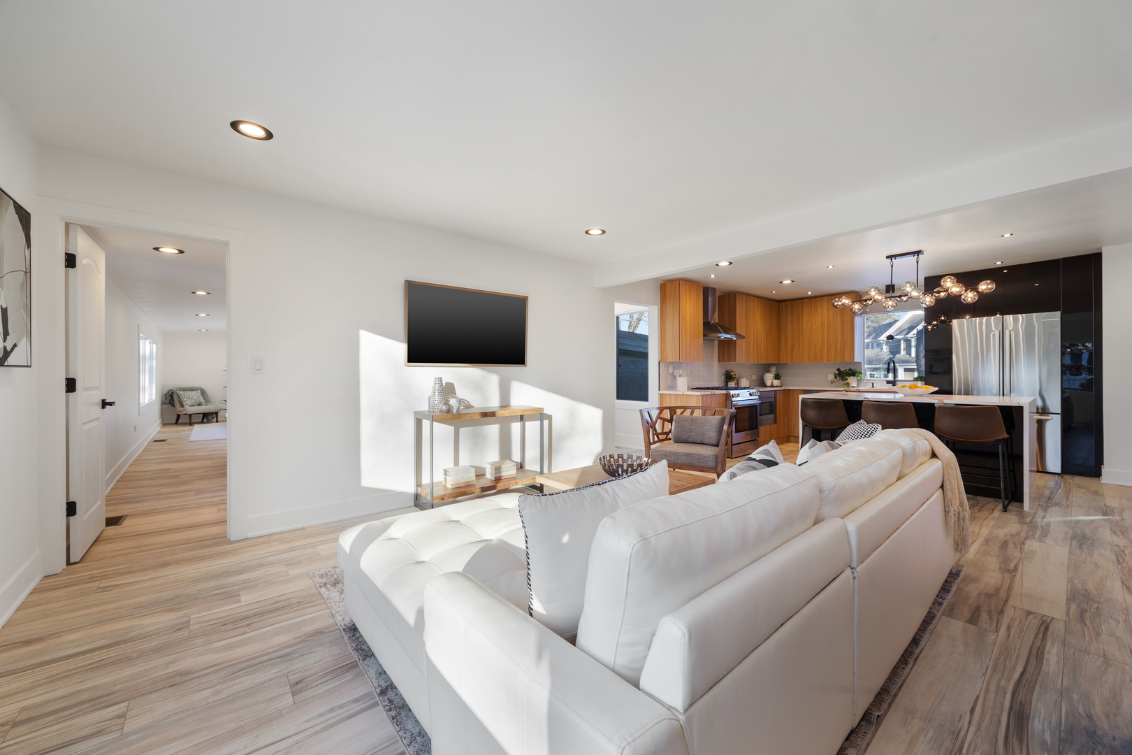 1809 Jefferson Avenue, Glenview, IL 60025