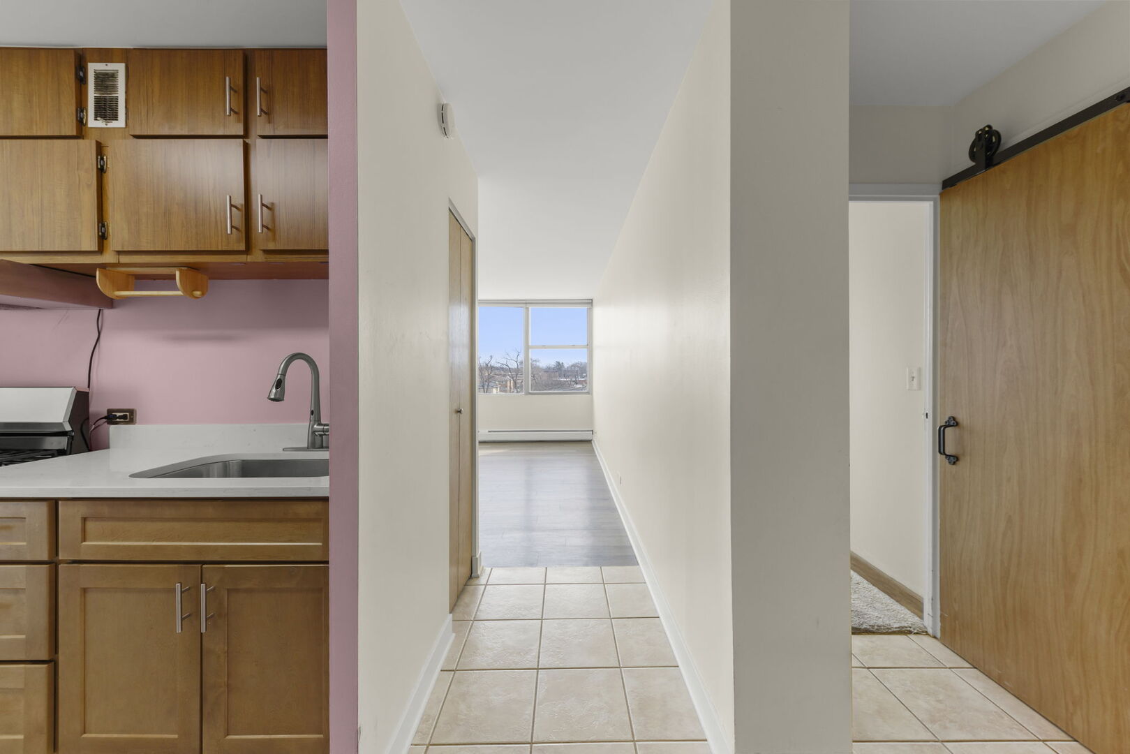 33 N Main Street #4J, Lombard, IL 60148