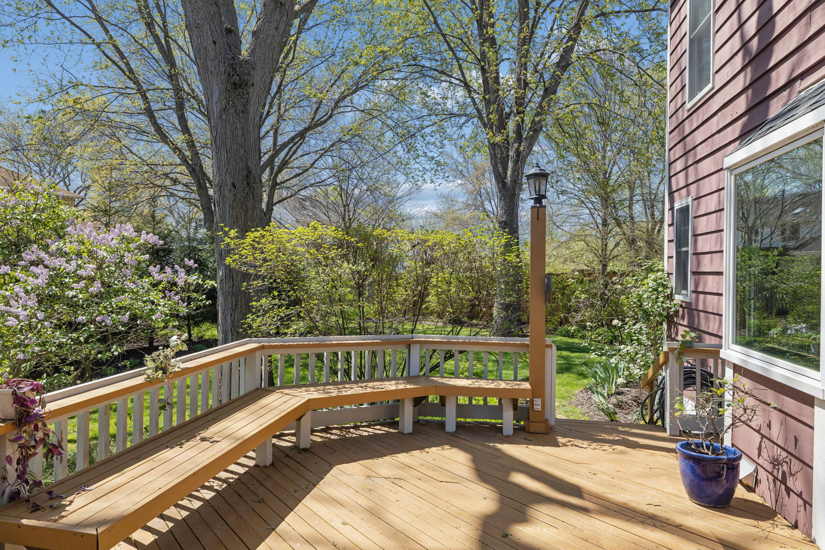 946 Montgomery Court, Naperville, IL 60540