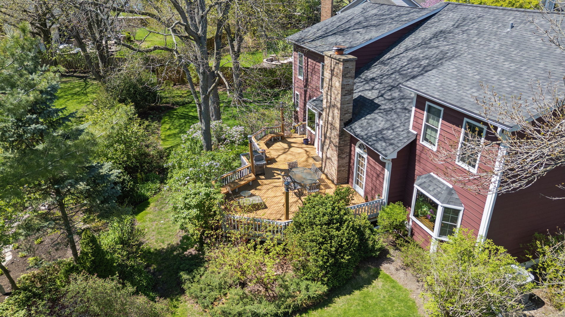 946 Montgomery Court, Naperville, IL 60540