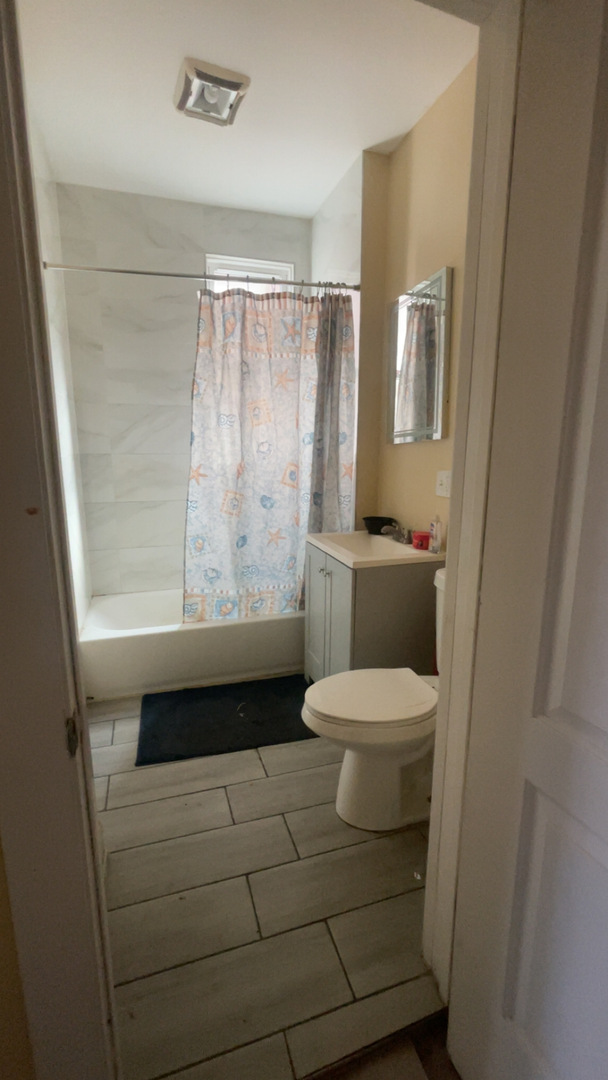 5628 S Justine Street, Chicago, IL 60636