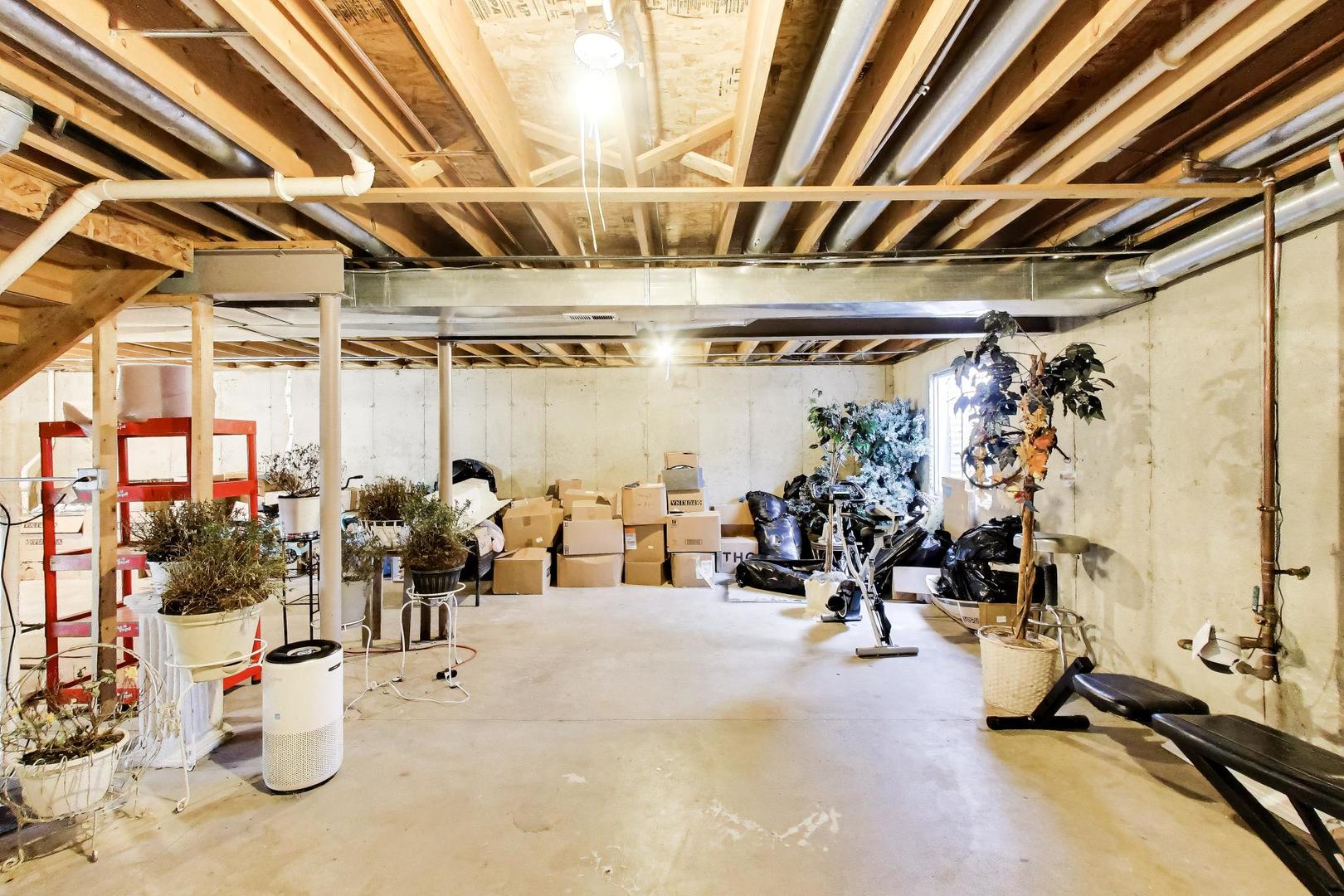 447 Talismon Court, Crystal Lake, IL 60012