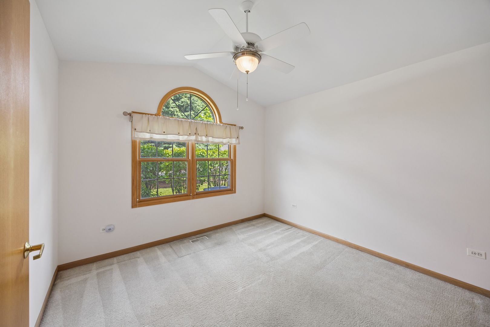 848 Havenshire Road #848, Naperville, IL 60565