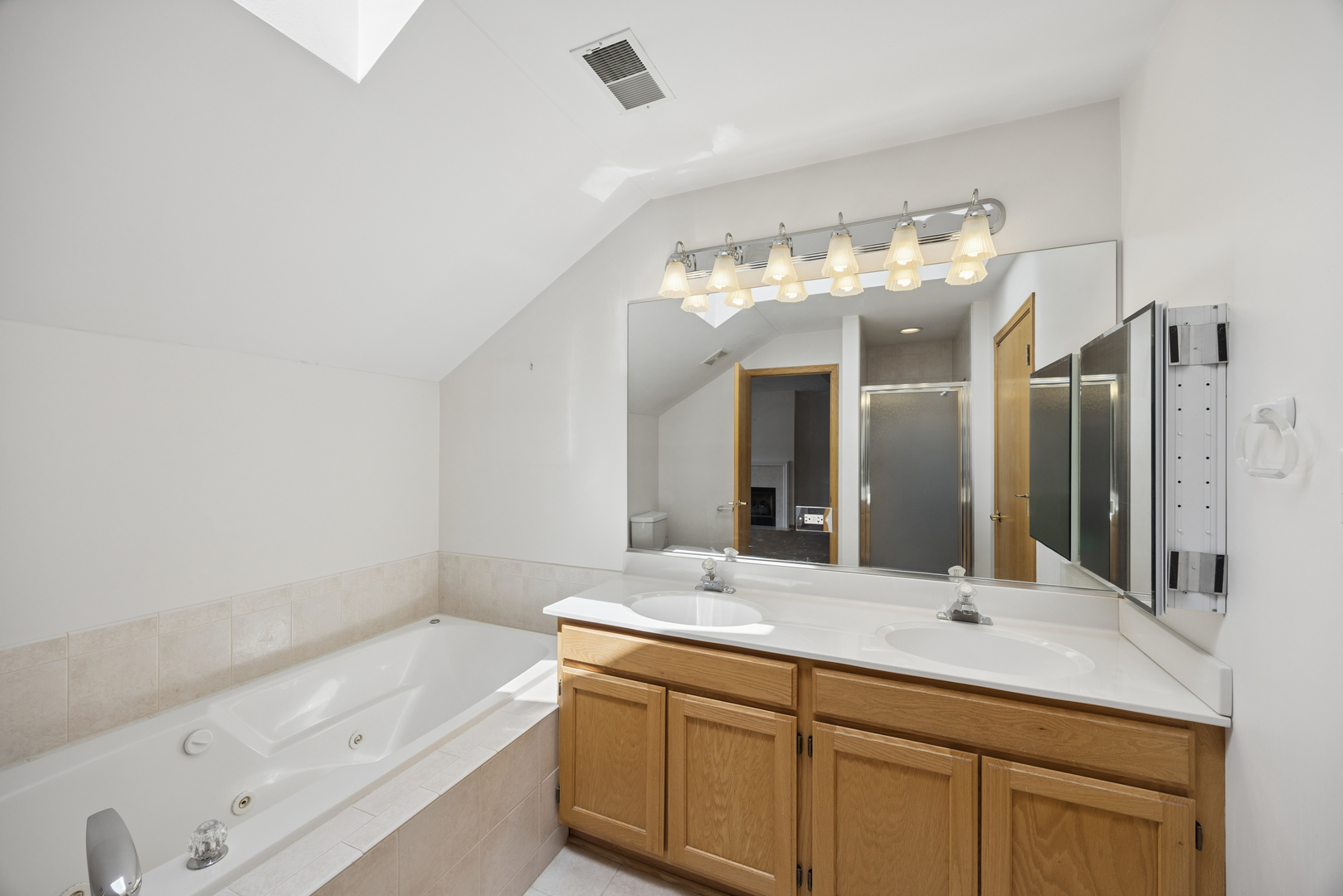 848 Havenshire Road #848, Naperville, IL 60565