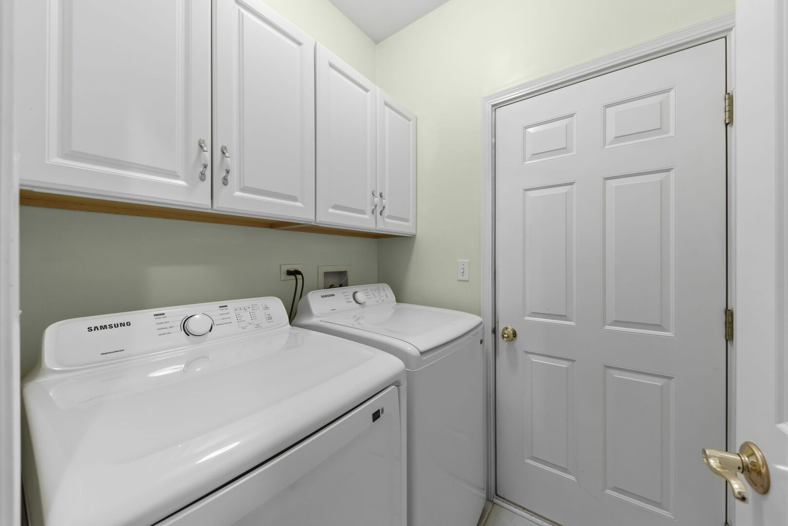 1728 Pershing Avenue #3, Wheaton, IL 60189