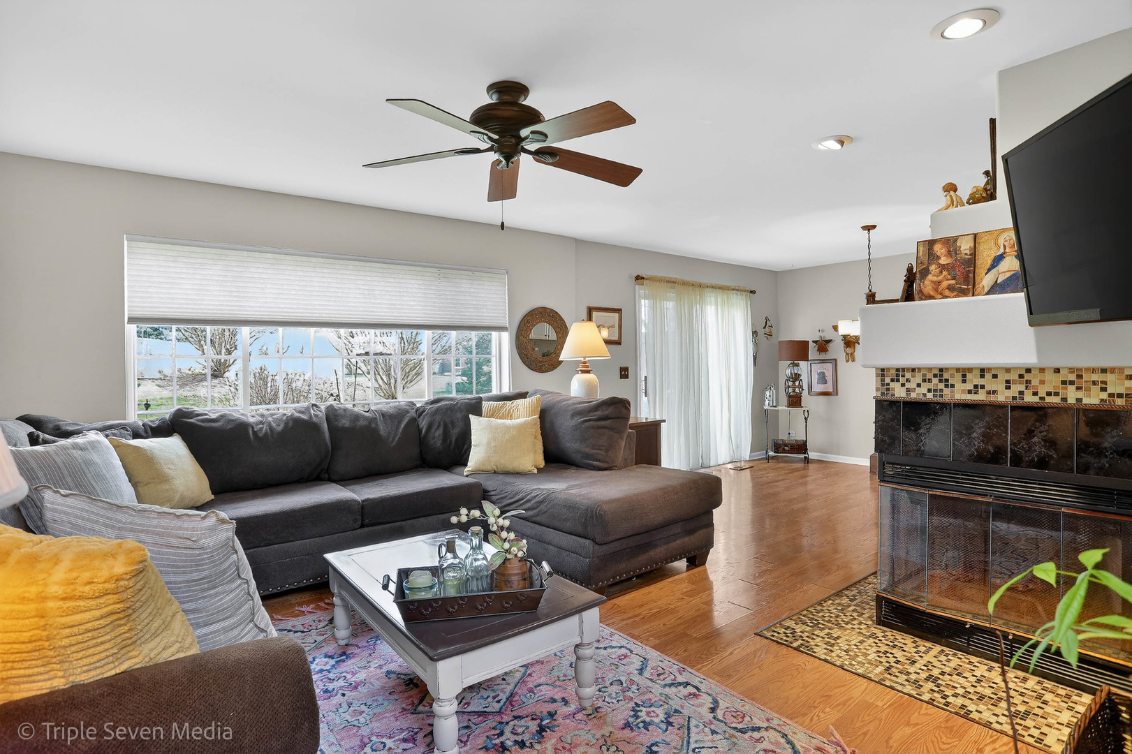 705 Timothy Court, East Dundee, IL 60118