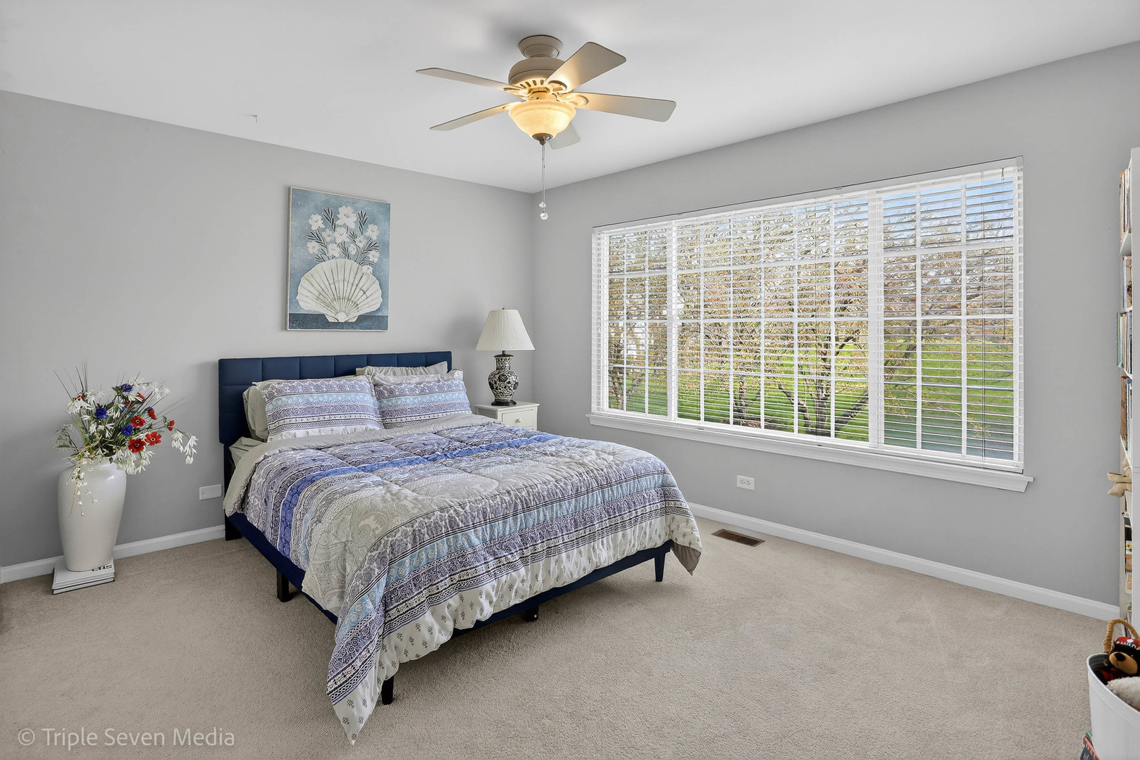 705 Timothy Court, East Dundee, IL 60118