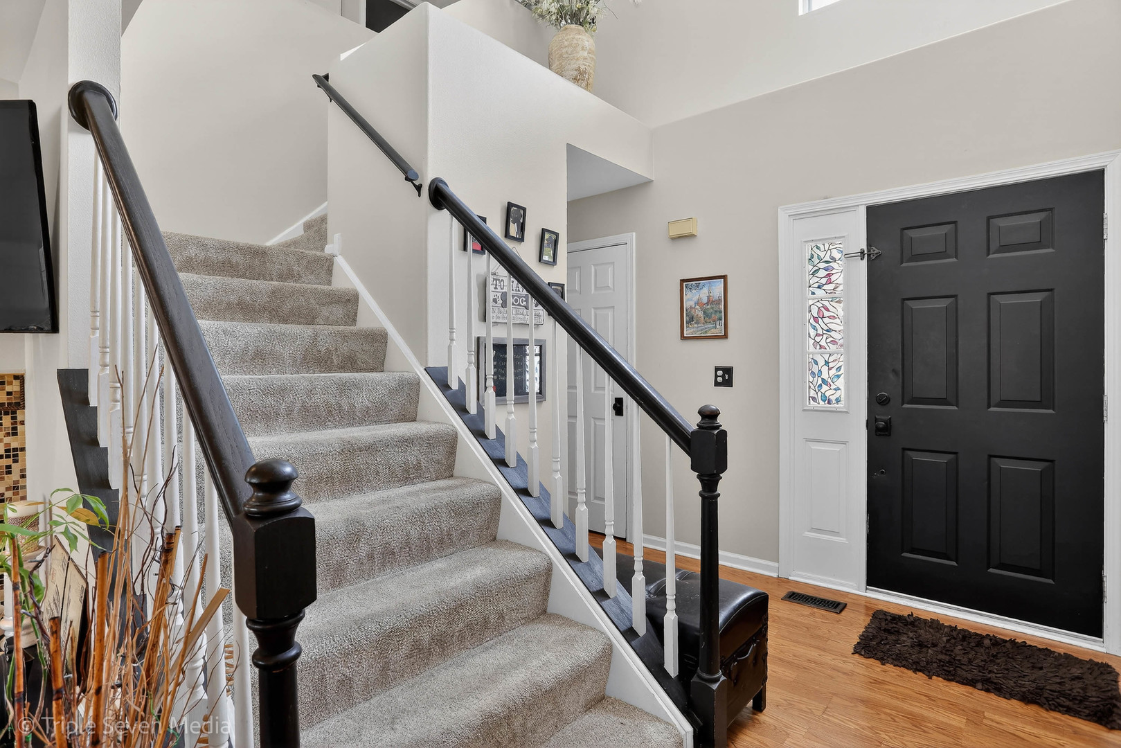 705 Timothy Court, East Dundee, IL 60118