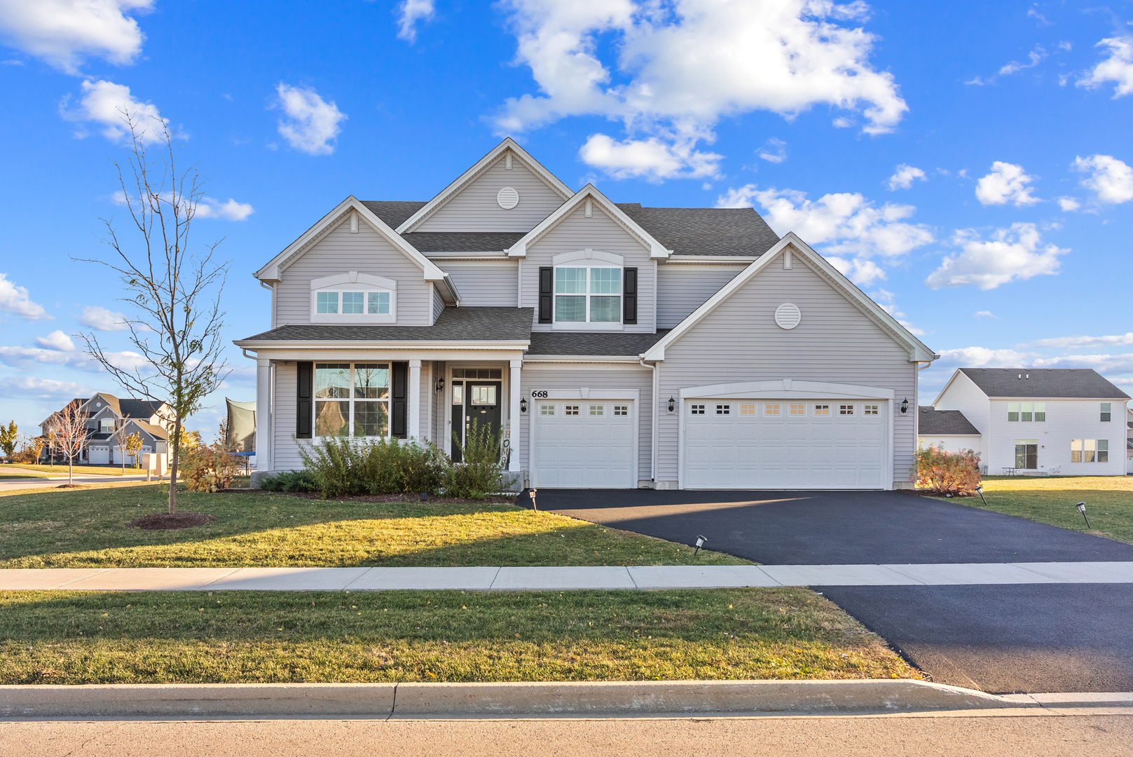 668 Braemore Lane, Yorkville, IL 60560